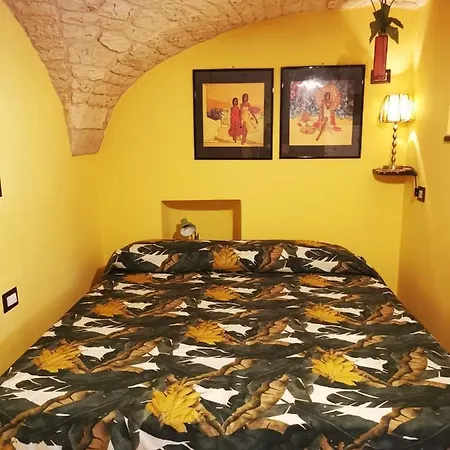 Dimora Tavi פוטיניאנו